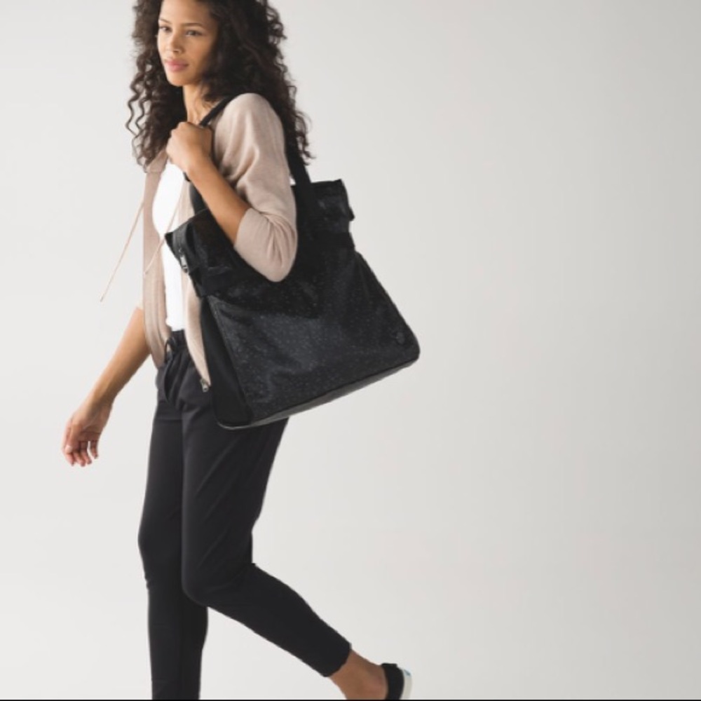Lululemon Follow Your Bliss Bag Tote Laptop Yoga